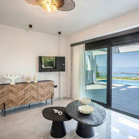 Sunrise Villa Hanioti